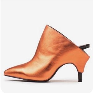 Elegant Orange Heeled Mules